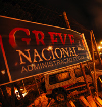 20100204_piquetes_greve_adm.jpg