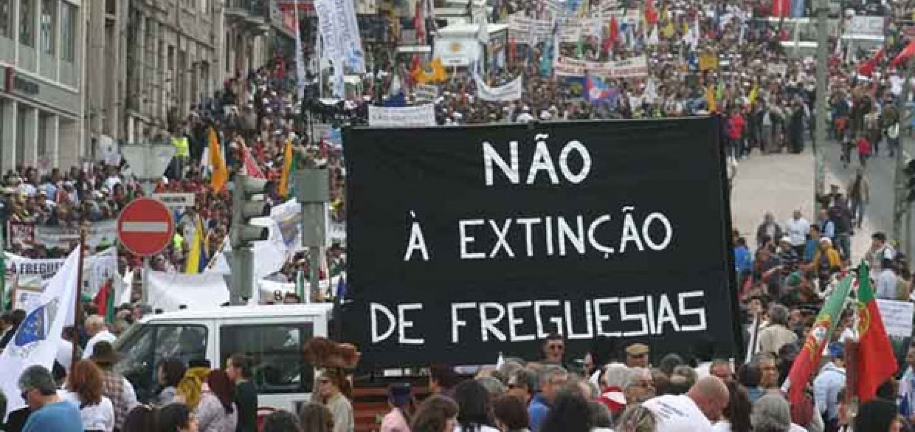 PCP apresenta mais de 700 propostas para impedir a extinção de 1165 freguesias