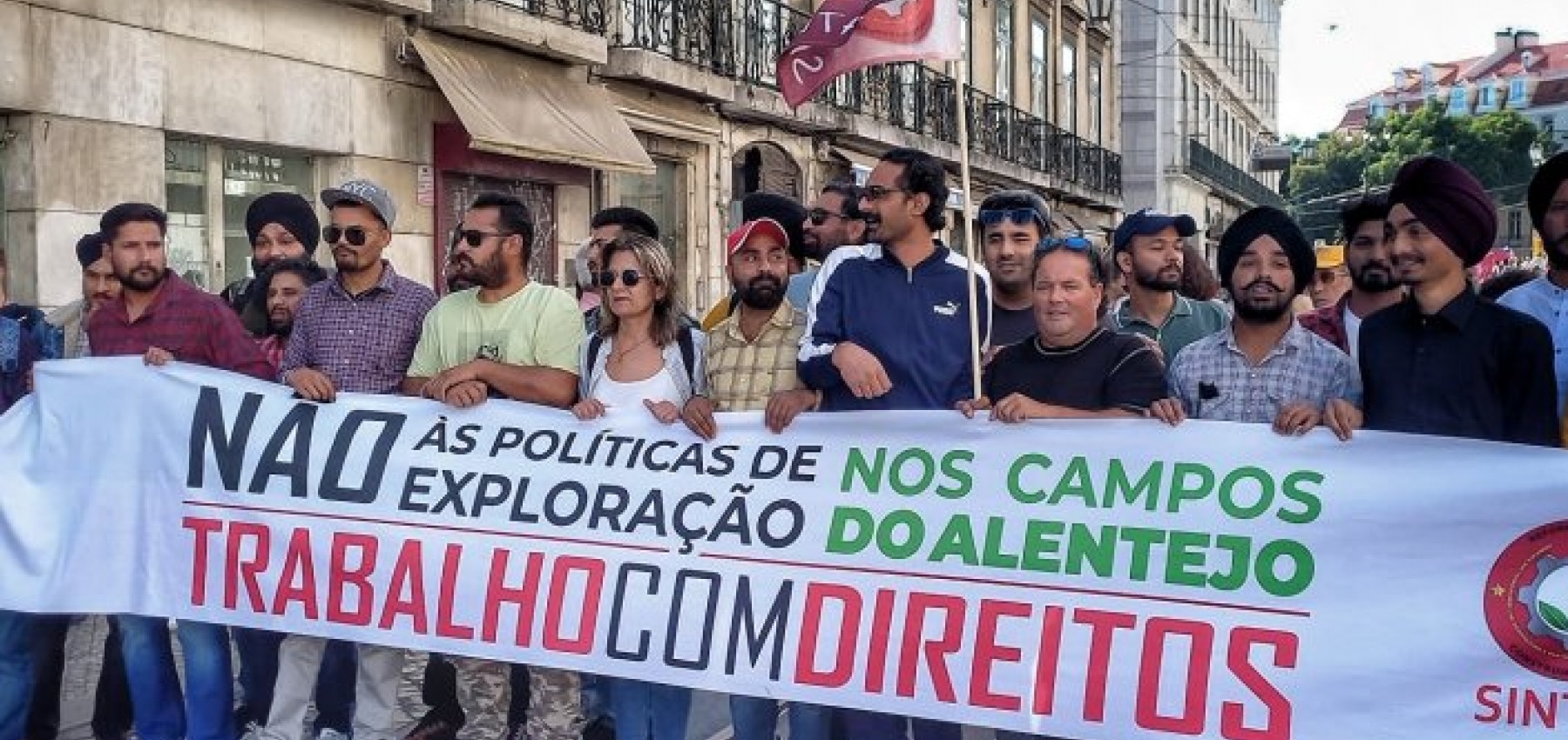 Combate ao tráfico de seres humanos e auxílio à imigração ilegal para exploração de trabalhadores imigrantes