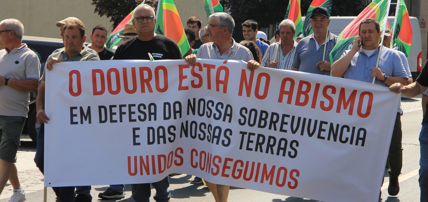 Audições do Governo, CNA e Casa do Douro sobre a situação dos viticultores da região demarcada do Douro e as medidas a tomar