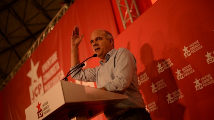 XIII Congress of the JCP - Portuguese Communist Youth “In our hands the new world - Organise. Unite. Fight”