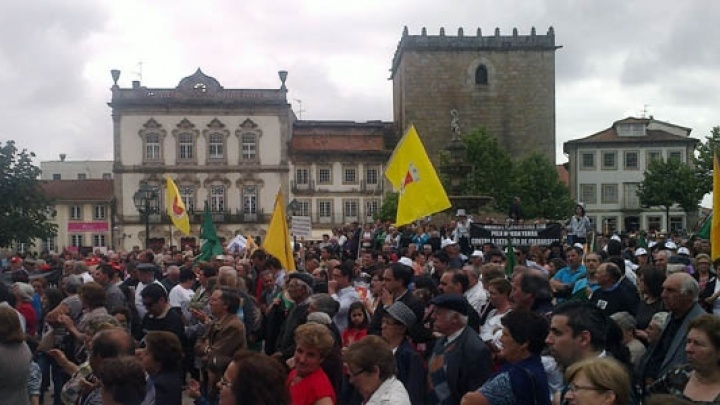 Em defesa das freguesias