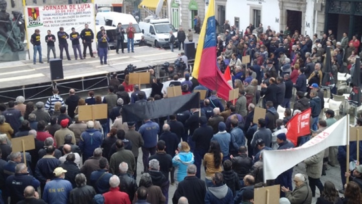 Trabalhadores e a população de Viana contra a privatização e destruição dos Estaleiros Navais