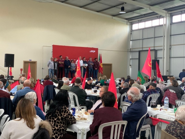 Almoço Regional «Aumentar salários e pensões. Para uma vida melhor»