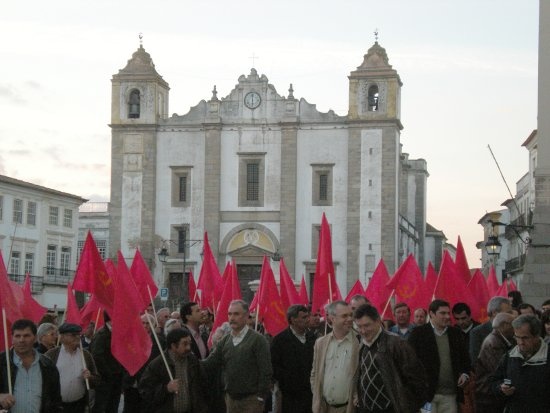 Iniciativas em Évora