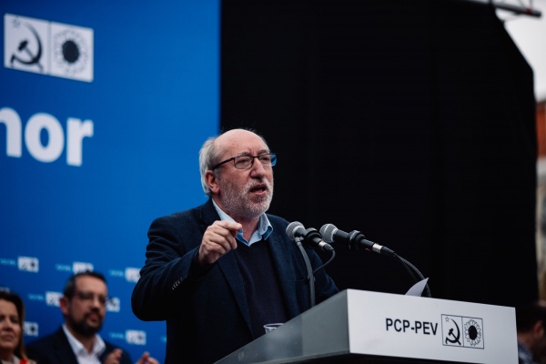 Comício CDU enche Rossio