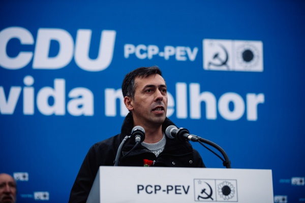 Comício CDU enche Rossio