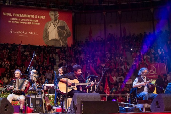 Comício comemorativo do Centenário de Álvaro Cunhal