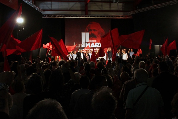 Comício Comemorativo do II Centenário do nascimento de Karl Marx