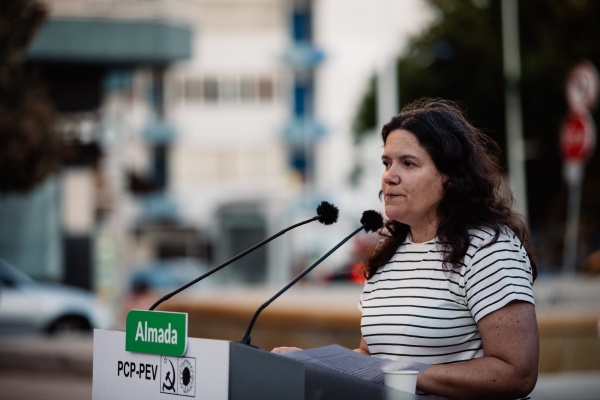 Comício em Almada