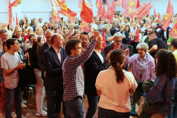 Comício em Queluz