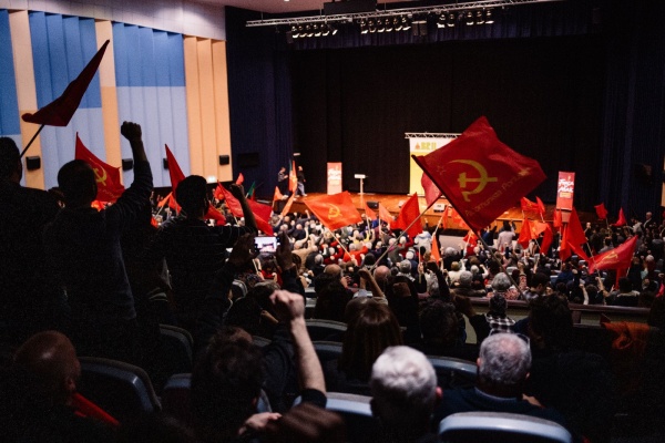 Comício «Força de Abril. A coragem de sempre!»