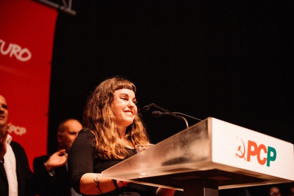 Comício «Força de Abril. A coragem de sempre!»