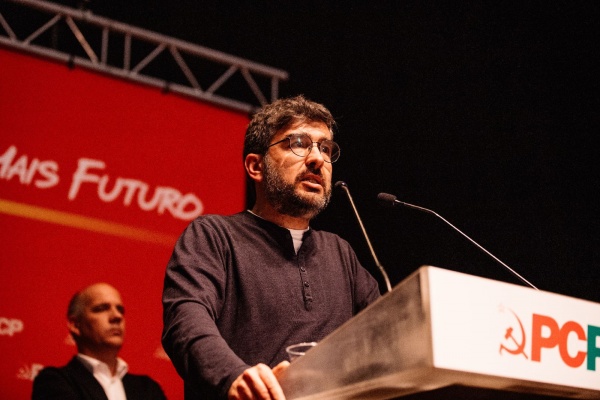 Comício «Força de Abril. A coragem de sempre!»