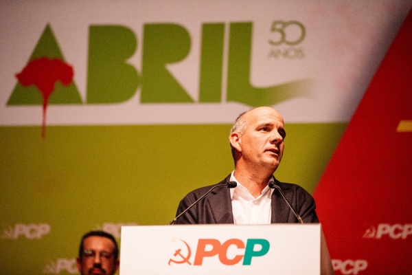 Comício «Força de Abril. A coragem de sempre!»