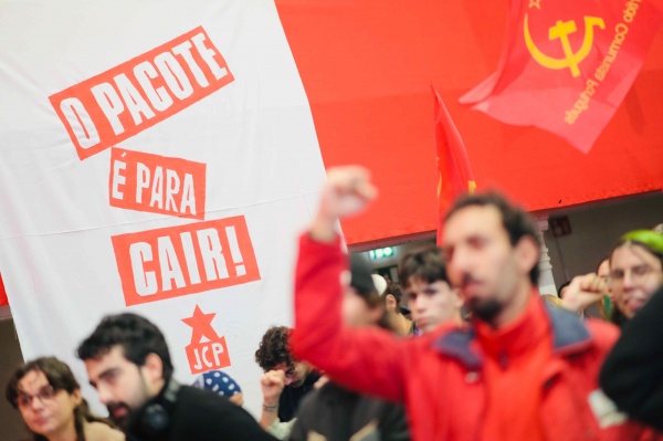 Comício "Outro rumo para o País. Rejeitar o Pacote Laboral, a exploração e as injustiças"