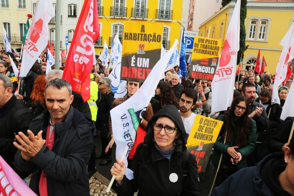 Gathering of workers in the Assembly of the Republic, CGTP-IN