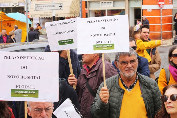 Contacto com população das Caldas da Rainha