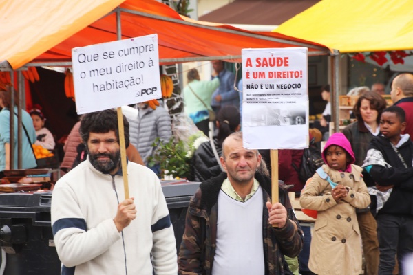 Contacto com população das Caldas da Rainha