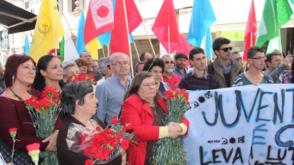 Contacto com a população no Funchal