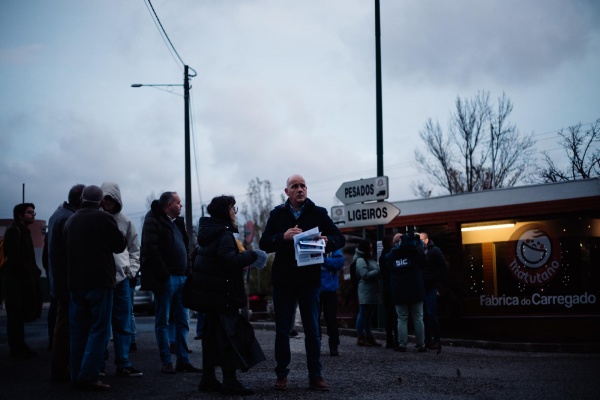 Contacto com os trabalhadores da Matutano