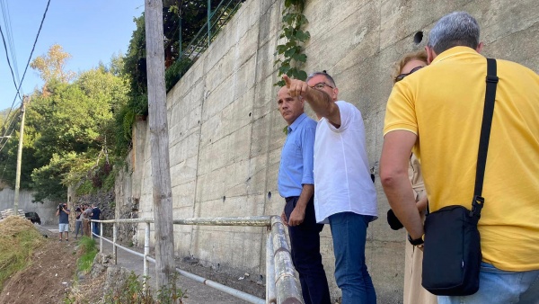 Contacto com trabalhadores e população no Funchal