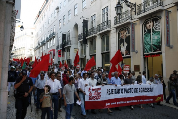 Desfile-Comício do PCP "É tempo de dizer basta"