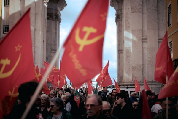 Desfile PCP «Combater o custo de vida. Aumentar salários e pensões. Abaixo o Pacote Laboral», Lisboa