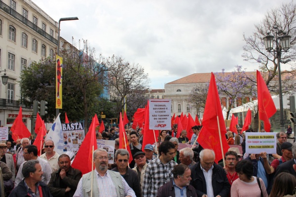 Desfile «Rejeitar o Pacto de Agressão, por uma política alternativa, patriótica e de esquerda»