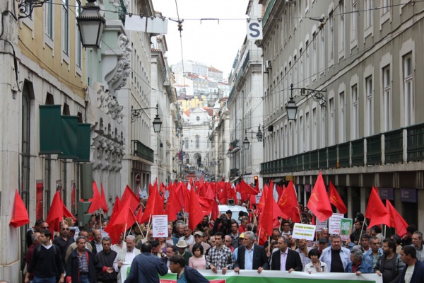 Desfile «Rejeitar o Pacto de Agressão, por uma política alternativa, patriótica e de esquerda»