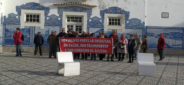 Concentração em defesa da saúde, dos transportes e dos correios de Águeda