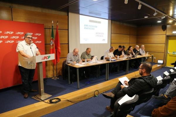 Encontro Nacional do PCP «Do papel e política do Estado aos meios necessários. Uma outra política de Protecção Civil»
