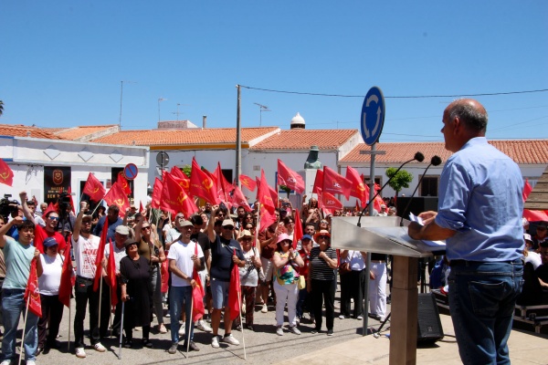 Homenagem a Catarina Eufémia
