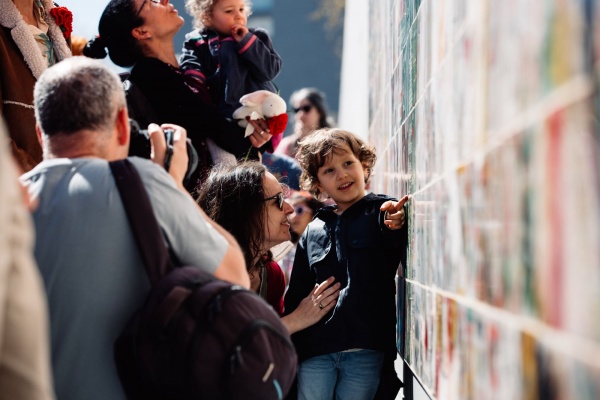 Inauguração do Mural Colectivo de Azulejos «Cumprir», Porto