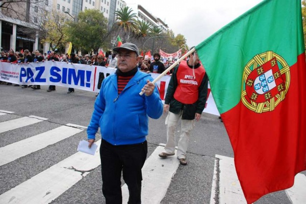 Manifestação da campanha «Paz Sim, NATO Não»