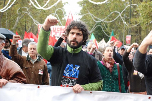 Manifestação da campanha «Paz Sim, NATO Não»