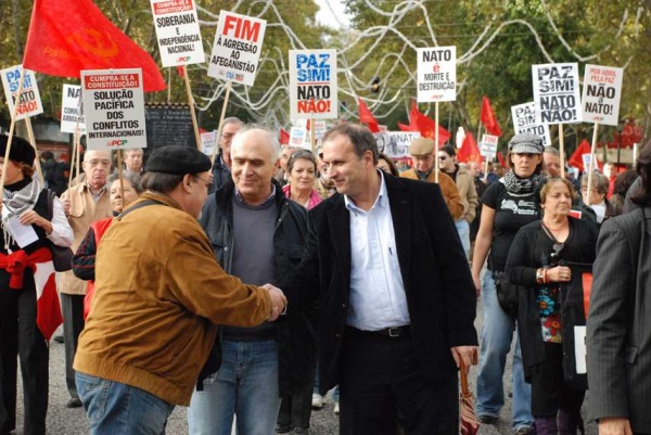 Manifestação da campanha «Paz Sim, NATO Não»