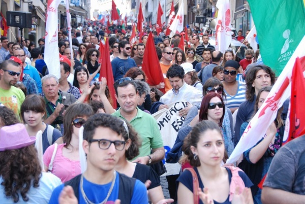Manifestação nacional de jovens trabalhadores - Interjovem - CGTP/IN - 1 de Abril 2011