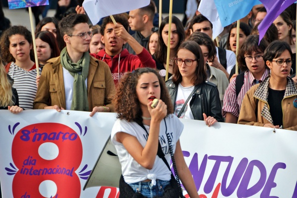 National Demonstration of Women promoted by Democratic Women's Movement (MDM)