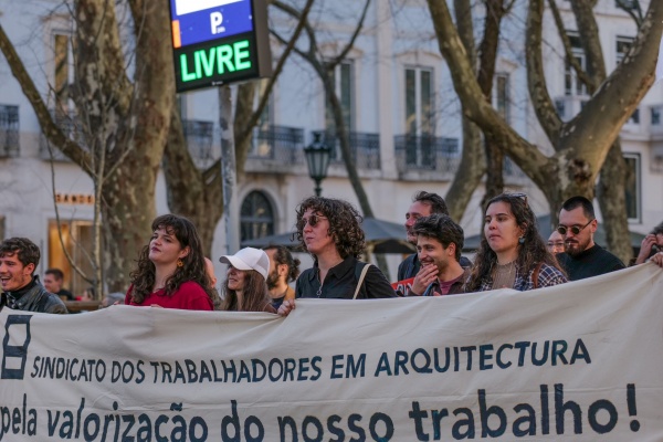 National Demonstration «Everyone to Lisbon! General increase in wages and pensions – national emergency!”, CGTP-IN