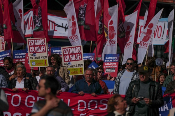 Manifestação Nacional «Todos a Lisboa! Aumento geral dos salários e pensões – emergência nacional!», CGTP-IN