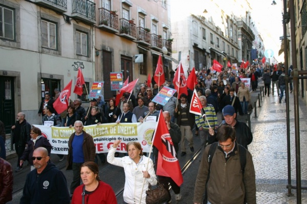 Manifestação "Nem Merkel, Nem Troikas - Não à exploração, contra a colonização" - CGTP