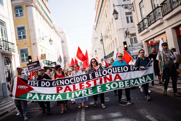 Manifestação «Paz no Mundo! Palestina Livre! Não à Guerra!»