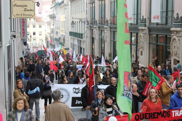 Manifestação “Queremos Trabalho! Exigimos Direitos! Na Rua para os pôr na rua!” - CGTP-IN/INTERJOVEM