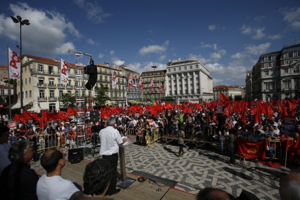 Manifestação «É tempo de dizer basta! Rejeitar o Pacto de Agressão, lutar por um Portugal com futuro» - Lisboa