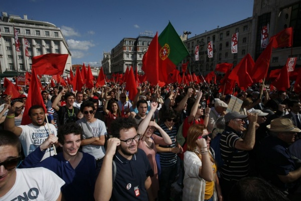 Manifestação «É tempo de dizer basta! Rejeitar o Pacto de Agressão, lutar por um Portugal com futuro» - Lisboa
