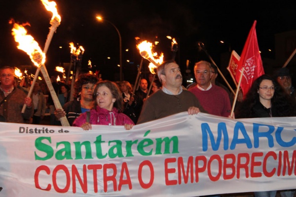 12 de Abril - Ponte de Vila Franca de Xira