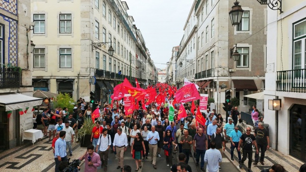 Marcha «Luta, caminho da Vitória»