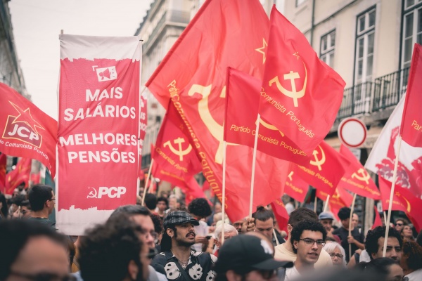 Marcha «Luta, caminho da Vitória»