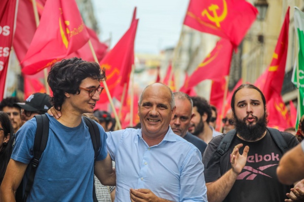 Marcha «Luta, caminho da Vitória»
